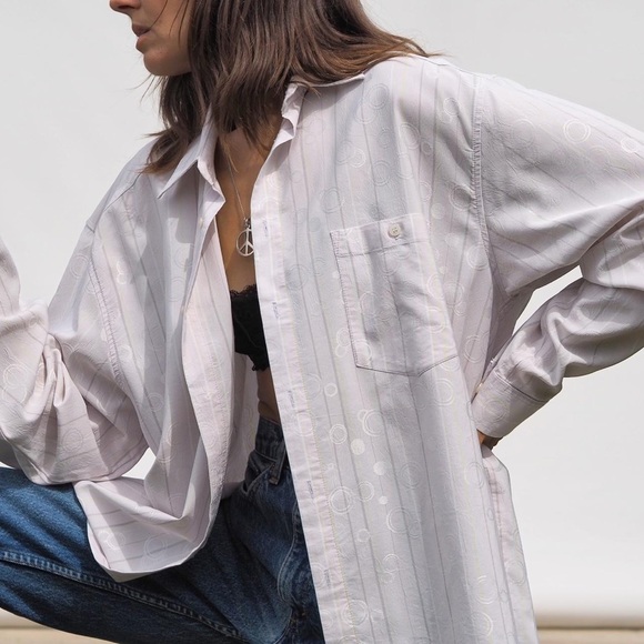 VINTAGE MEN'S STRIPED SPOTTED DRESS SHIRT - Picture 2 of 4